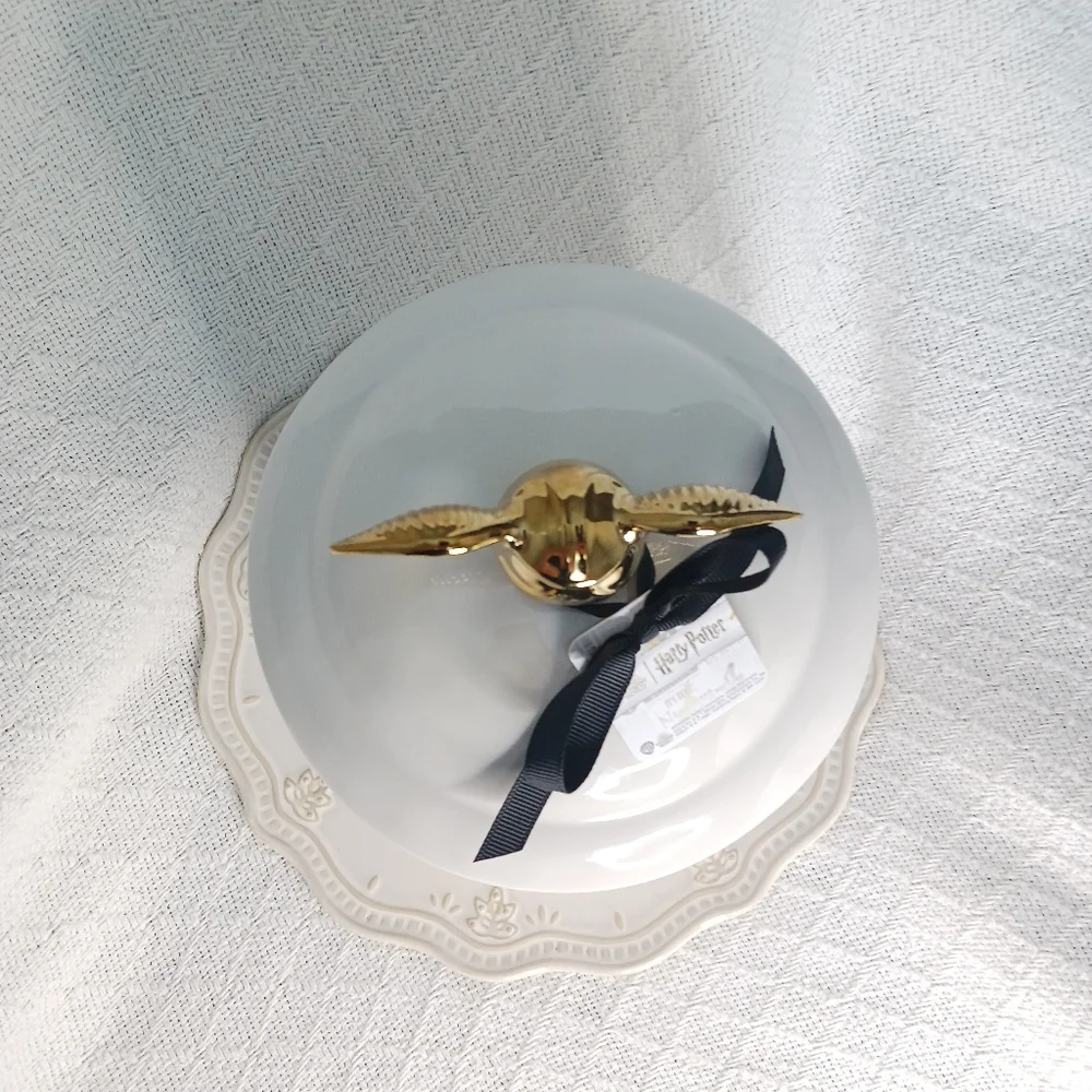 Rae Dunn × Harry Potter Golden Snitch Ceramic Cookie Jar - Picture 10 of 15